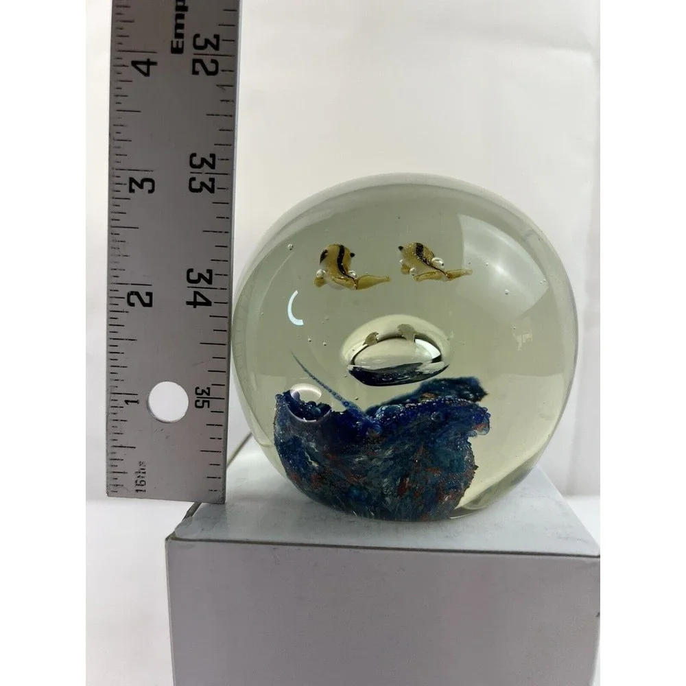 Vtg‎ Paperweight Clear Ball Collectible Creations Fish Ocean Scenery Decor